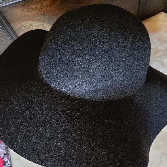 Scala Grey Wool Vintage Hat s-l400.jpg main image 4